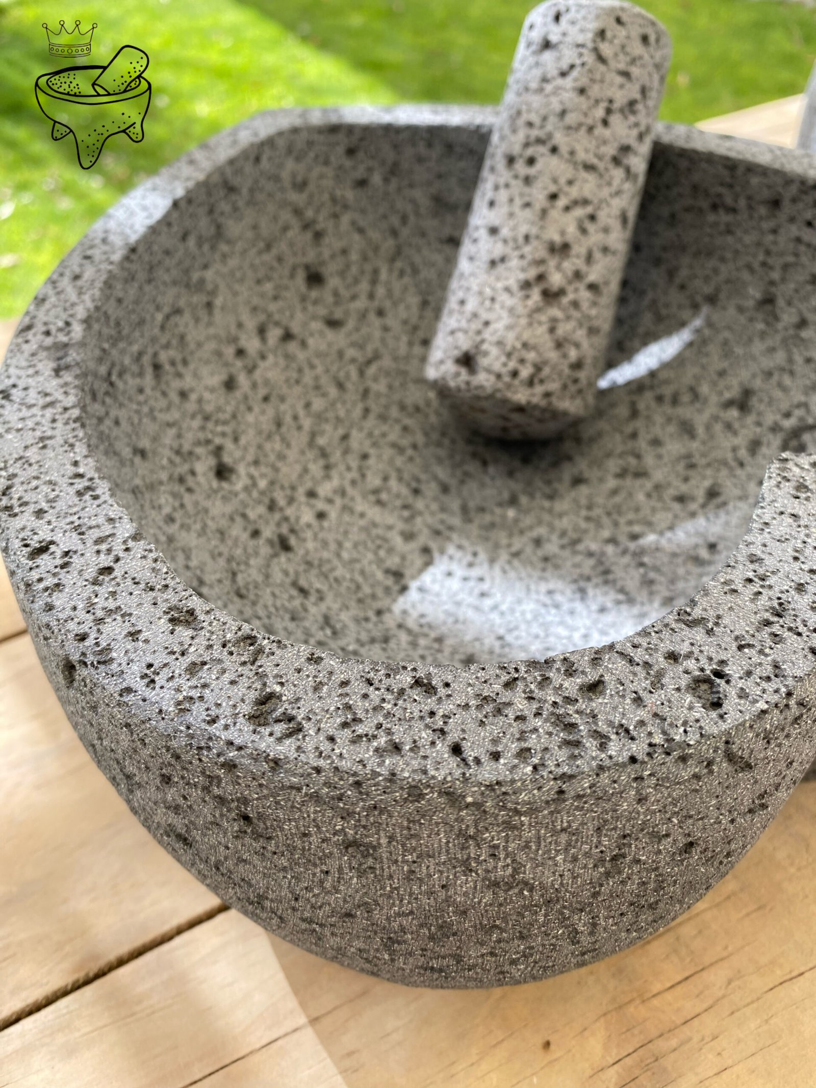 Molcajete En Forma De Corazón 25CM/10IN - Image 3