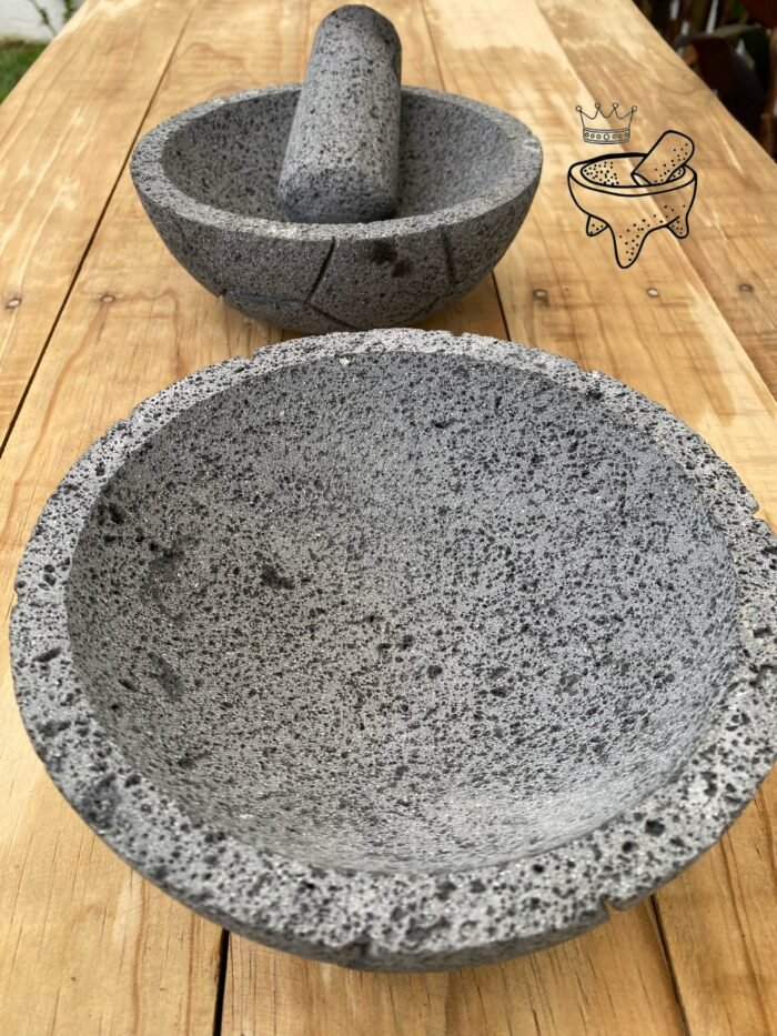 Set Molcajete Balón Fútbol 20CM/8IN - Image 4