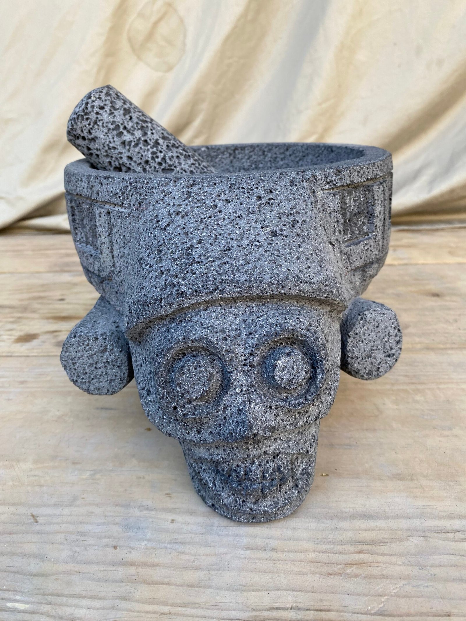 Comales de piedra volcánica