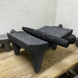 Metate Grande 18”/47CM Piedra Negra Volcánica Con Metlapile