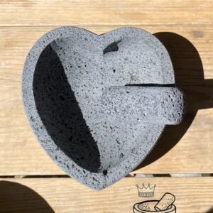 Molcajete Piedra Volcánica Corazón. No.8/20cm) Artesanal Capacidad 790ML
