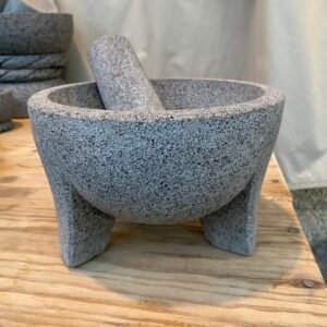 Molcajete Tradicional No.8(20 Cm) Poro Cerrado Piedra Volcánica