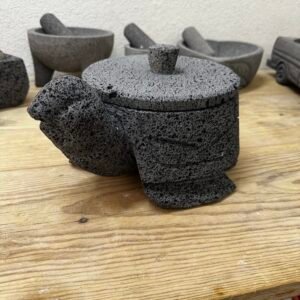 Molcajete Tortuga 9”/22.5CM Piedra Negra Volcánica 1.2L