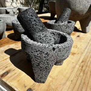 Molcajete-Mortero 4”/10CM Capacidad 110ML Piedra Negra Volcánica