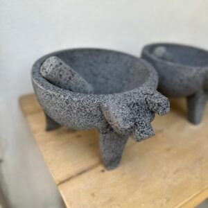 Molcajete Tradicional 10”/25CM Capacidad 1.5L Piedra Negra Volcánica