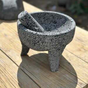 Molcajete Tradicional 9”/22.5CM Capacidad 1.5L Piedra Negra Volcánica Resistente Al Fuego Directo